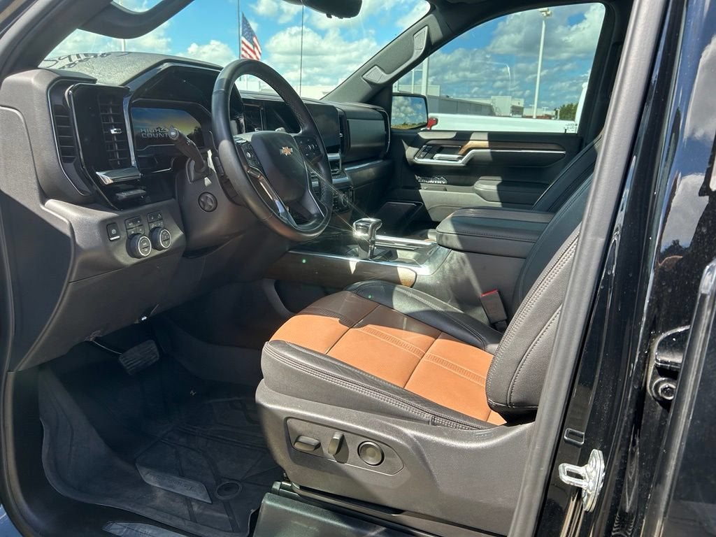2025 Chevrolet Silverado 1500 High Country