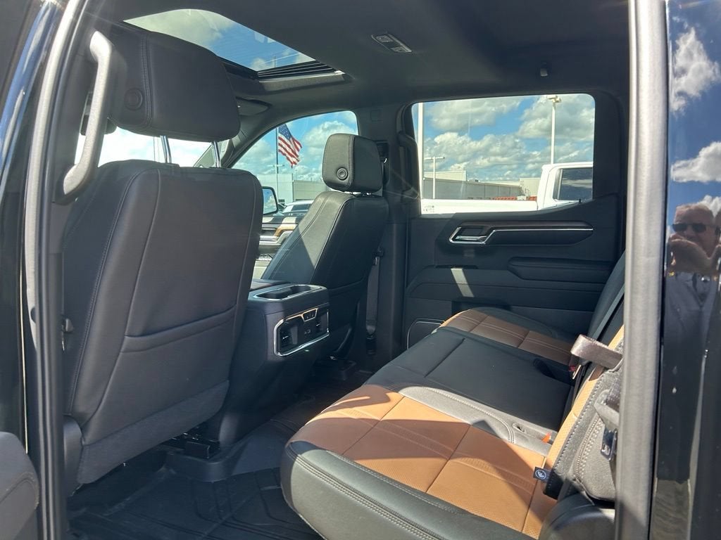 2025 Chevrolet Silverado 1500 High Country