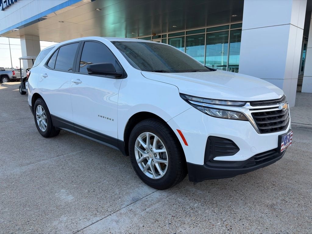 2023 Chevrolet Equinox LS