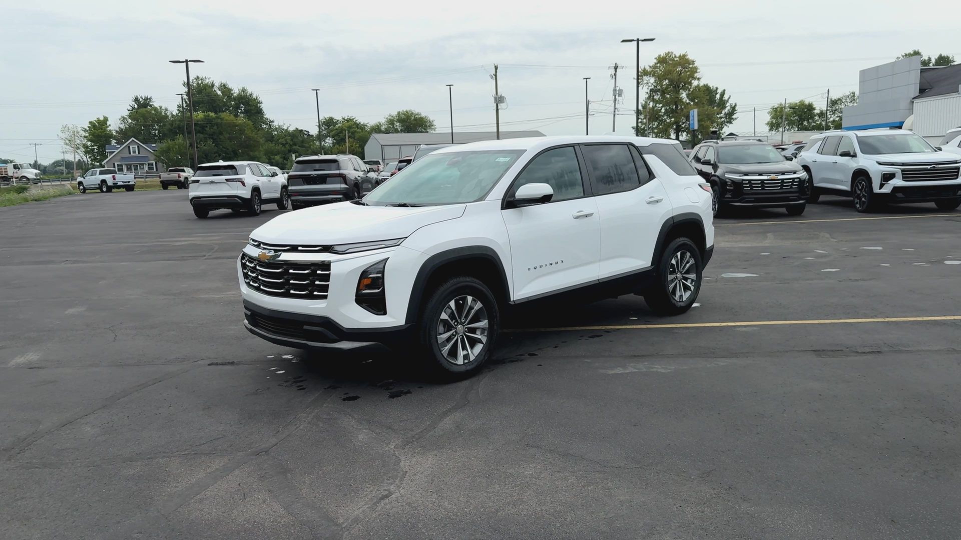 2027 Chevrolet Equinox LT