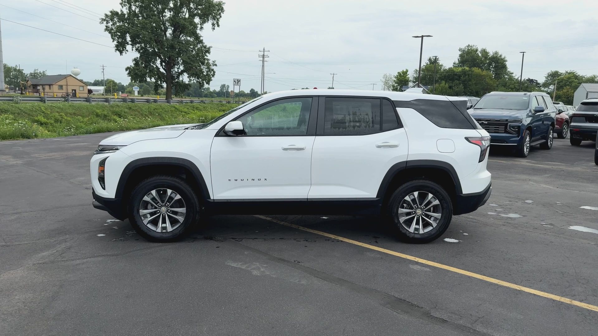 2027 Chevrolet Equinox LT