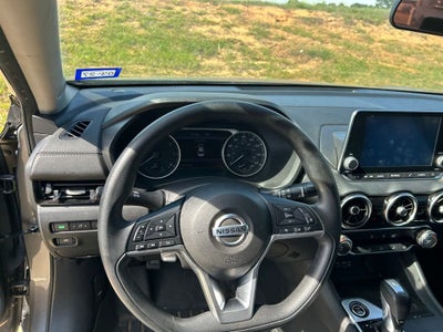 2023 Nissan Sentra SV Xtronic CVT