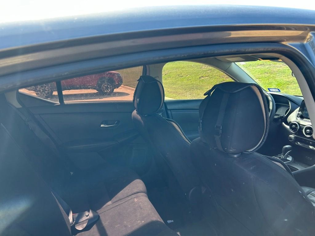 2023 Nissan Sentra SV Xtronic CVT