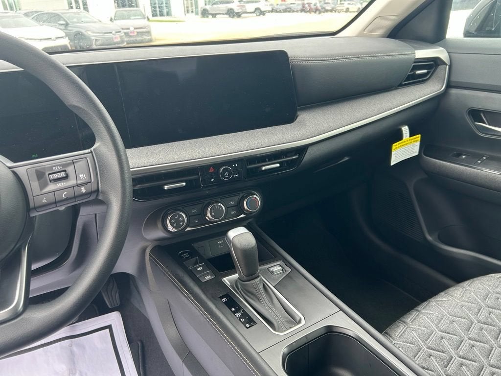 2025 Nissan Kicks SV Intelligent AWD
