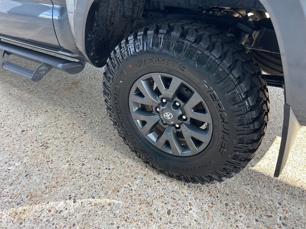 2023 Toyota Tacoma 2WD SR5