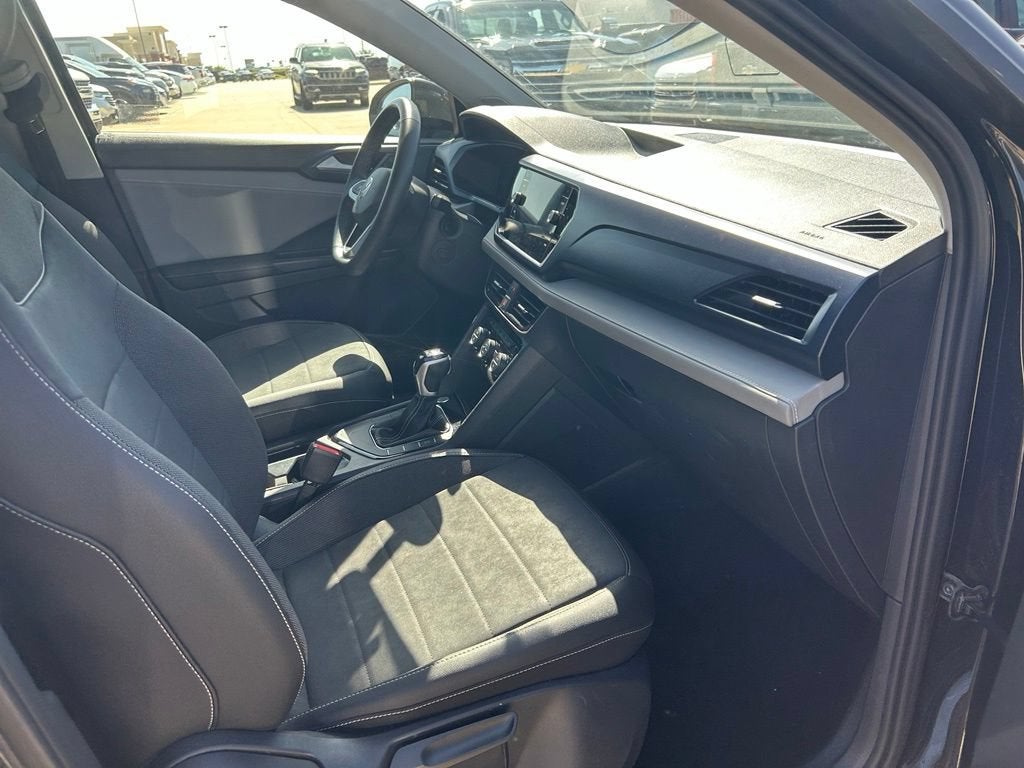 2025 Volkswagen Taos S
