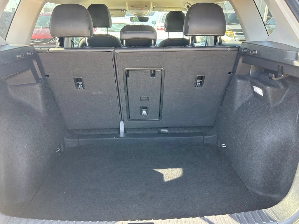 2025 Volkswagen Taos S