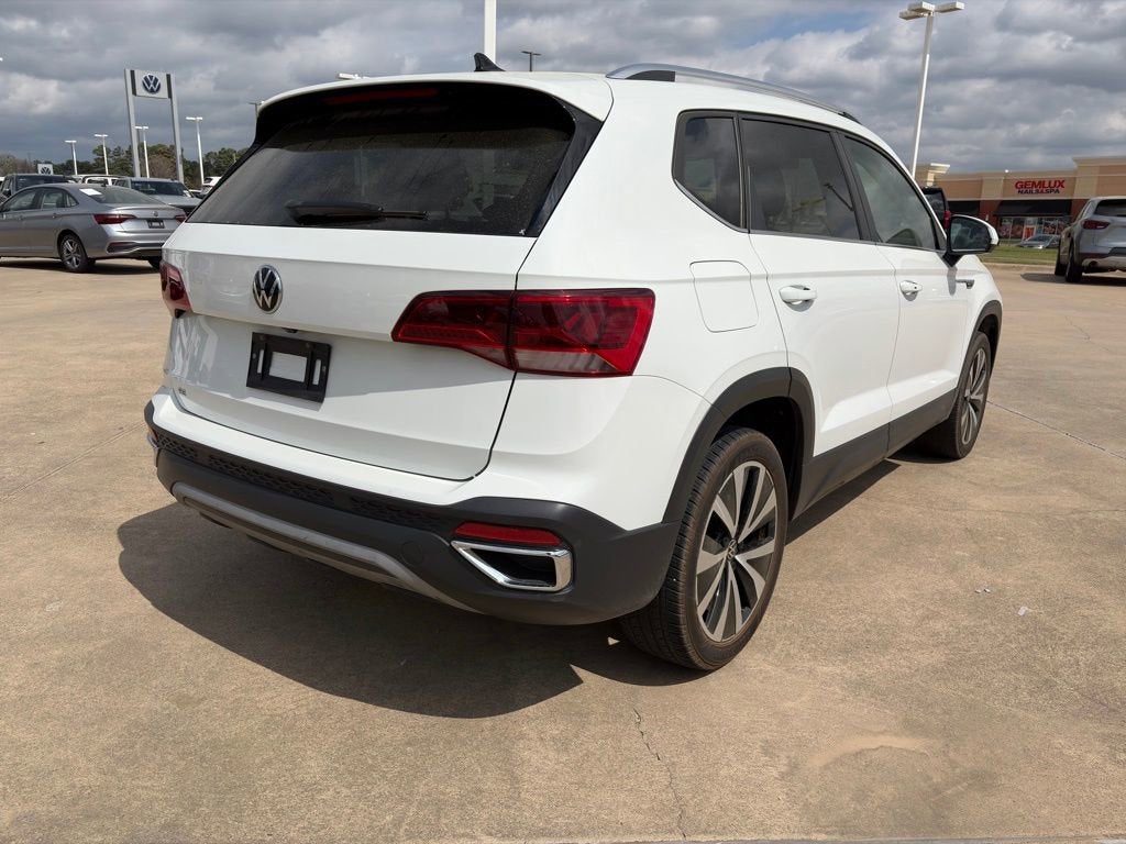 2023 Volkswagen Taos SE