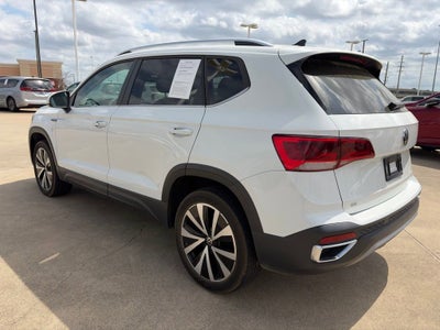 2023 Volkswagen Taos SE