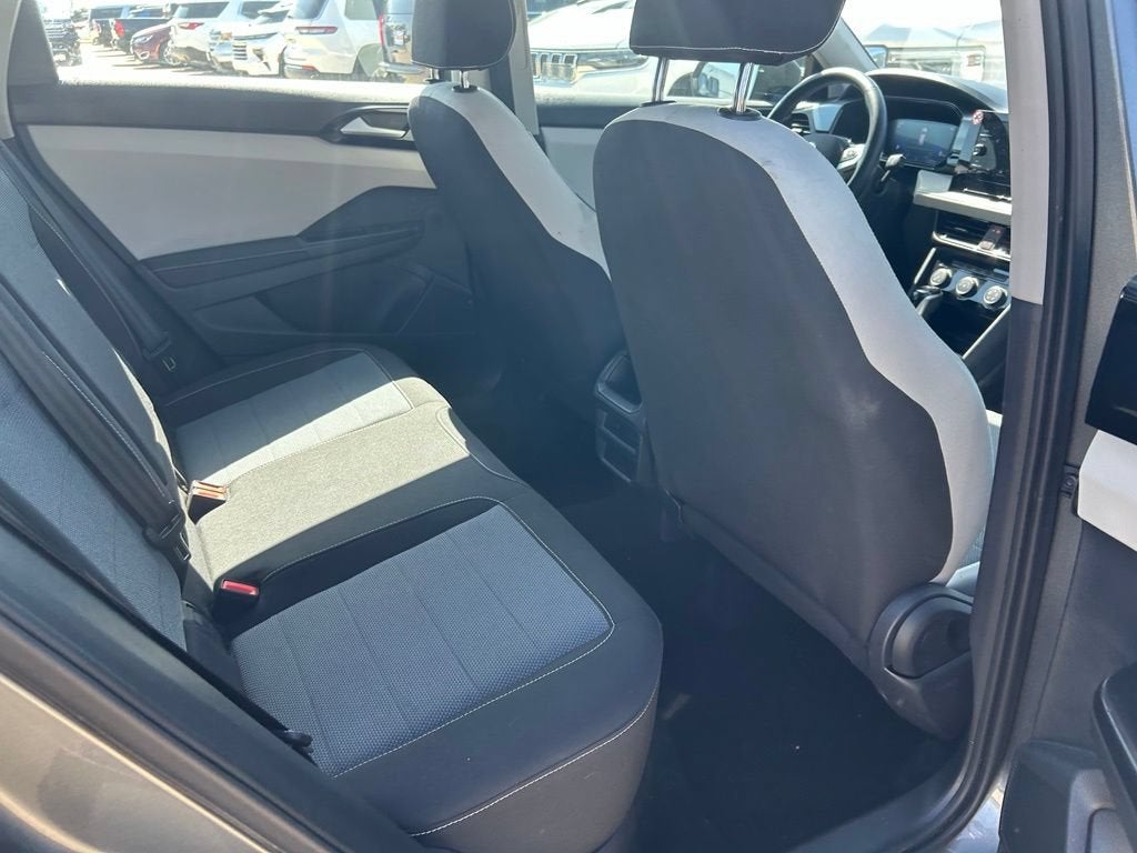 2024 Volkswagen Taos SE