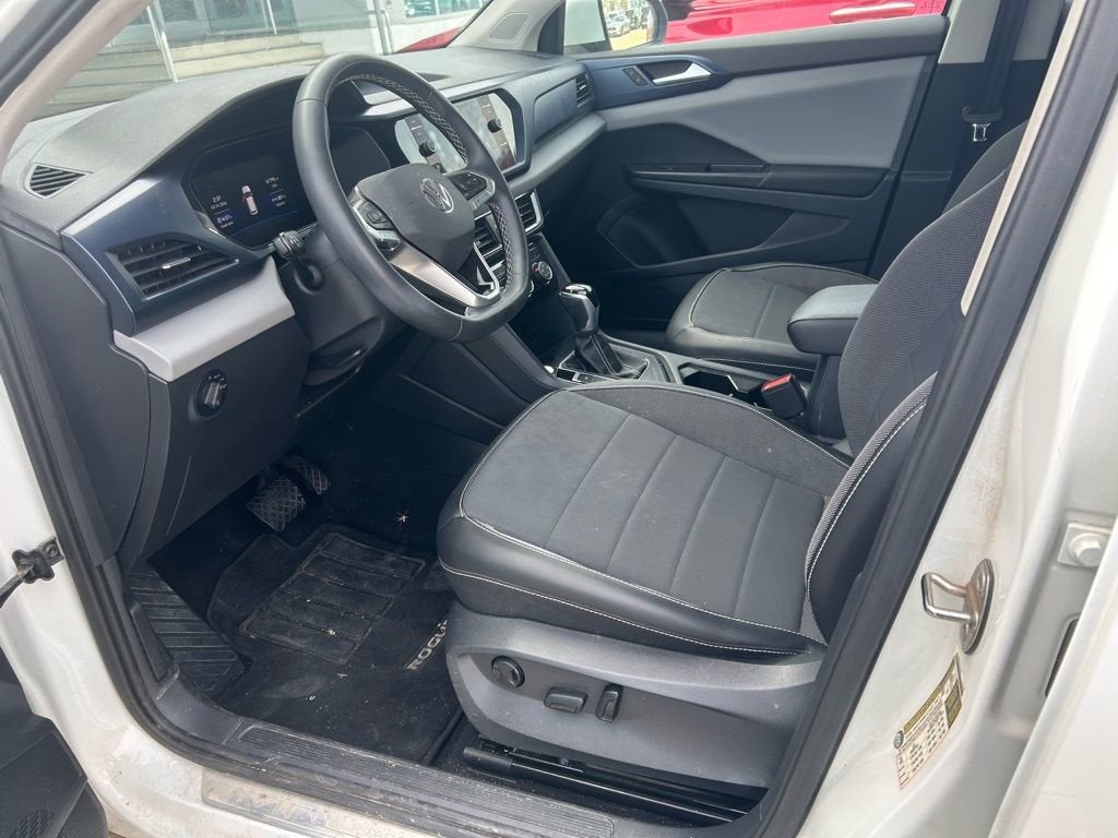 2023 Volkswagen Taos SE