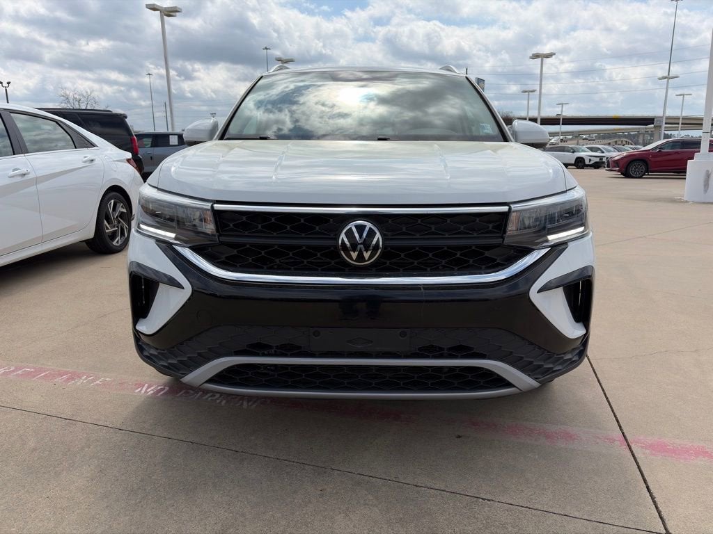 2023 Volkswagen Taos SE