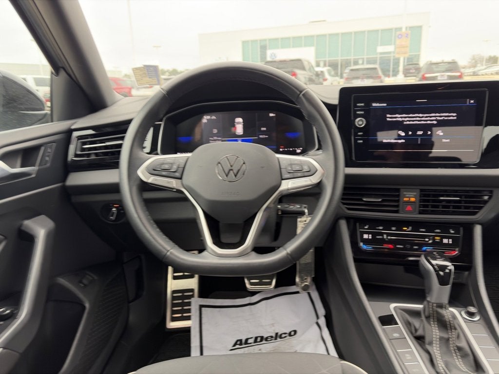 2025 Volkswagen Jetta 1.5T Sport