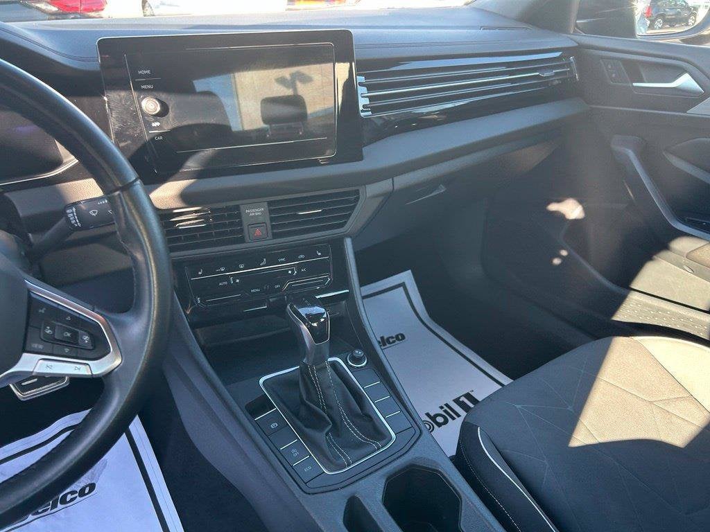 2025 Volkswagen Jetta Sport