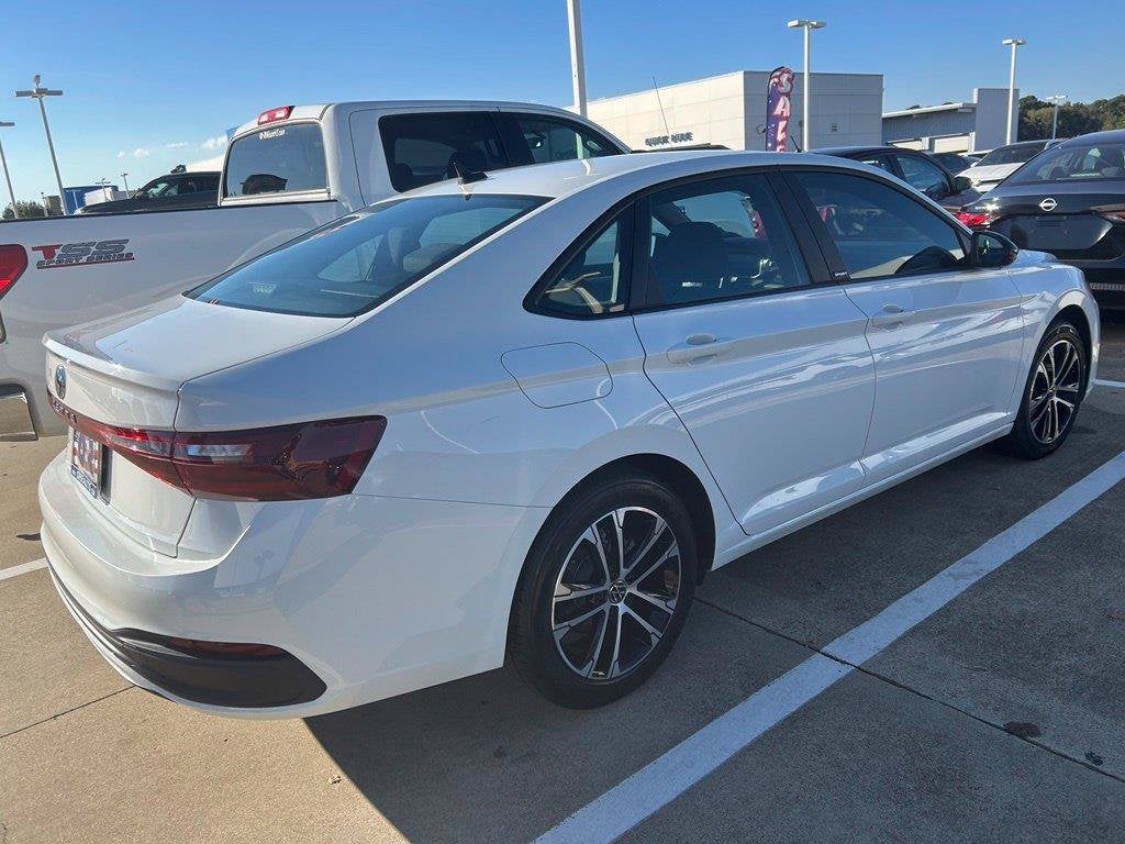 2025 Volkswagen Jetta Sport