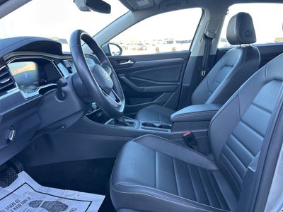 2024 Volkswagen Jetta SE