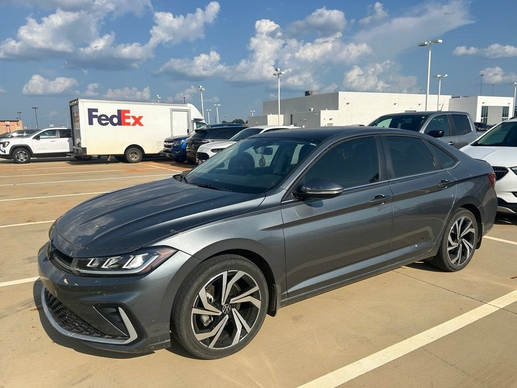 2025 Volkswagen Jetta SEL
