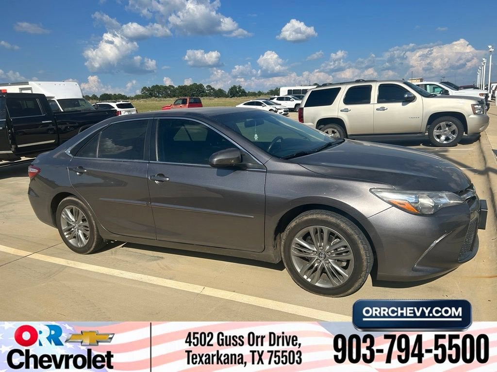 2017 Toyota Camry SE