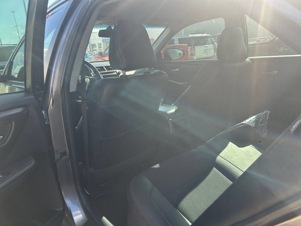 2017 Toyota Camry SE