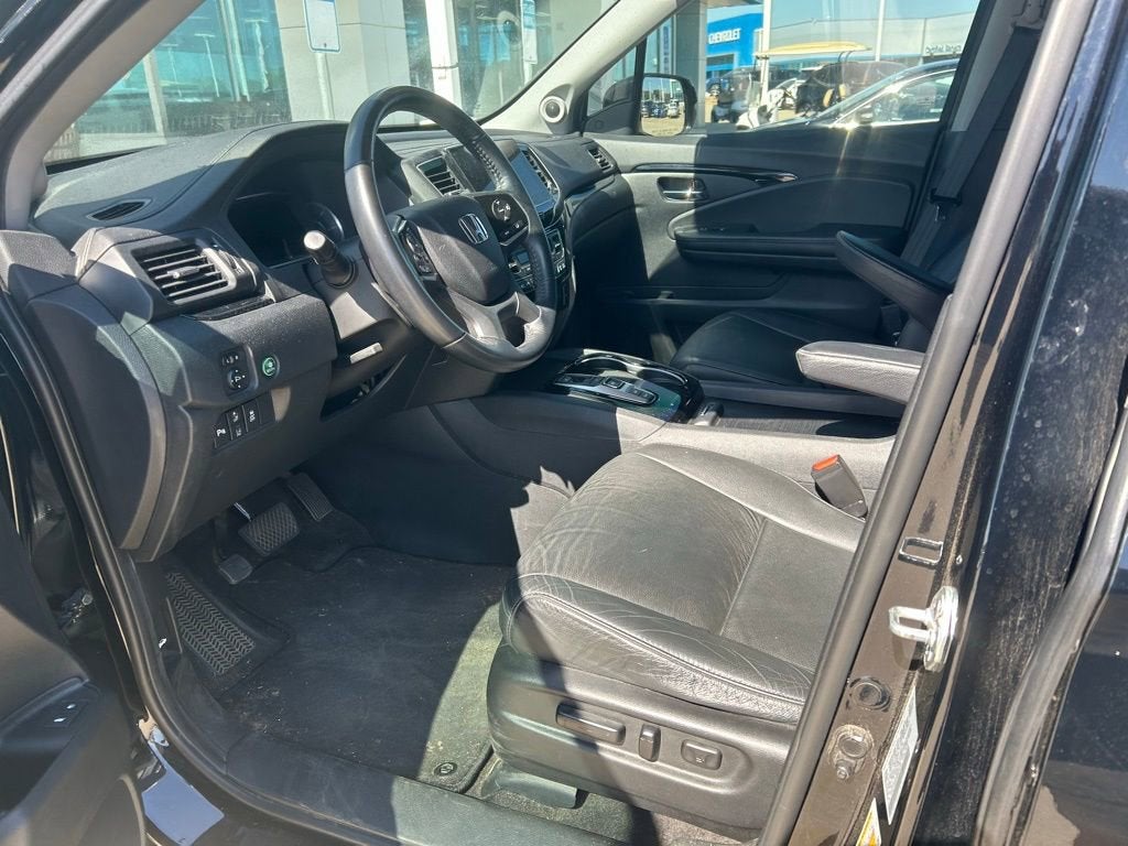 2021 Honda Pilot Touring 7-Passenger