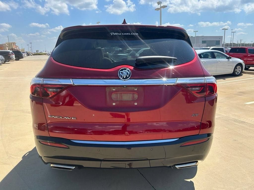 2024 Buick Enclave Essence