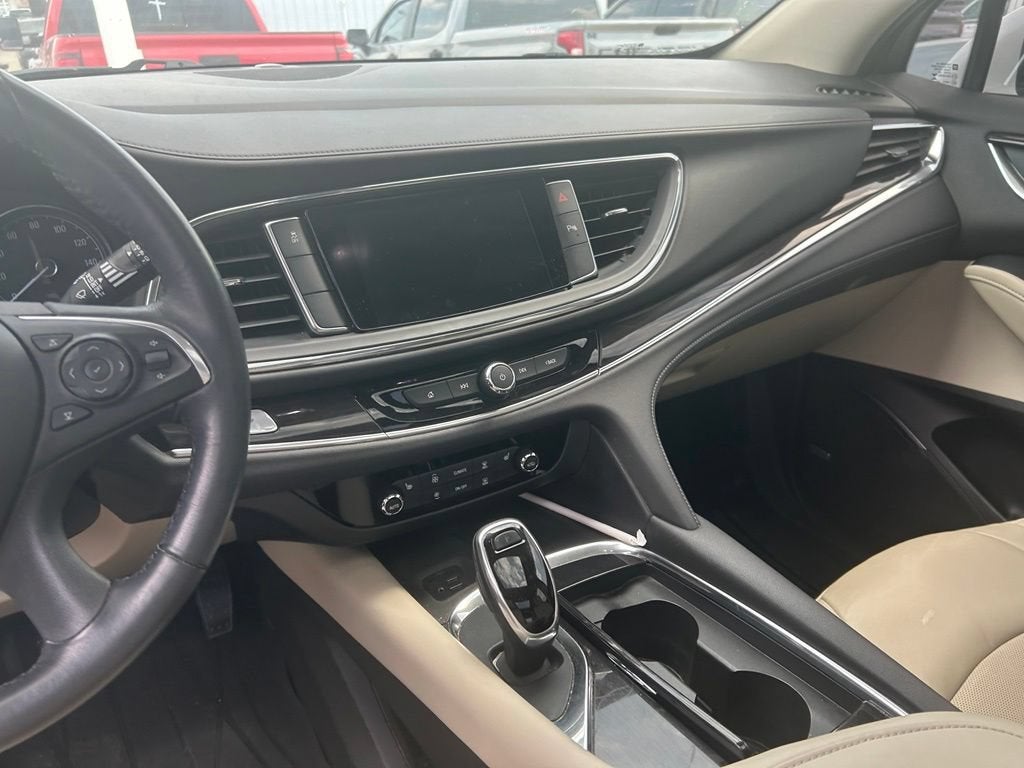 2021 Buick Enclave Essence