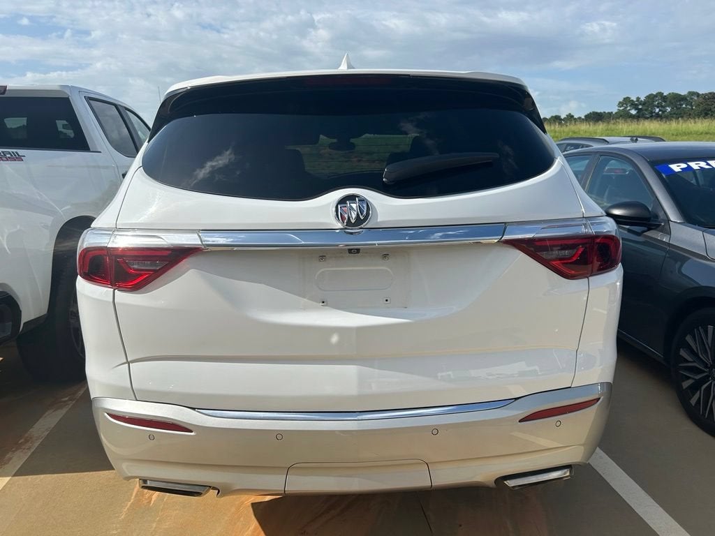 2022 Buick Enclave Essence
