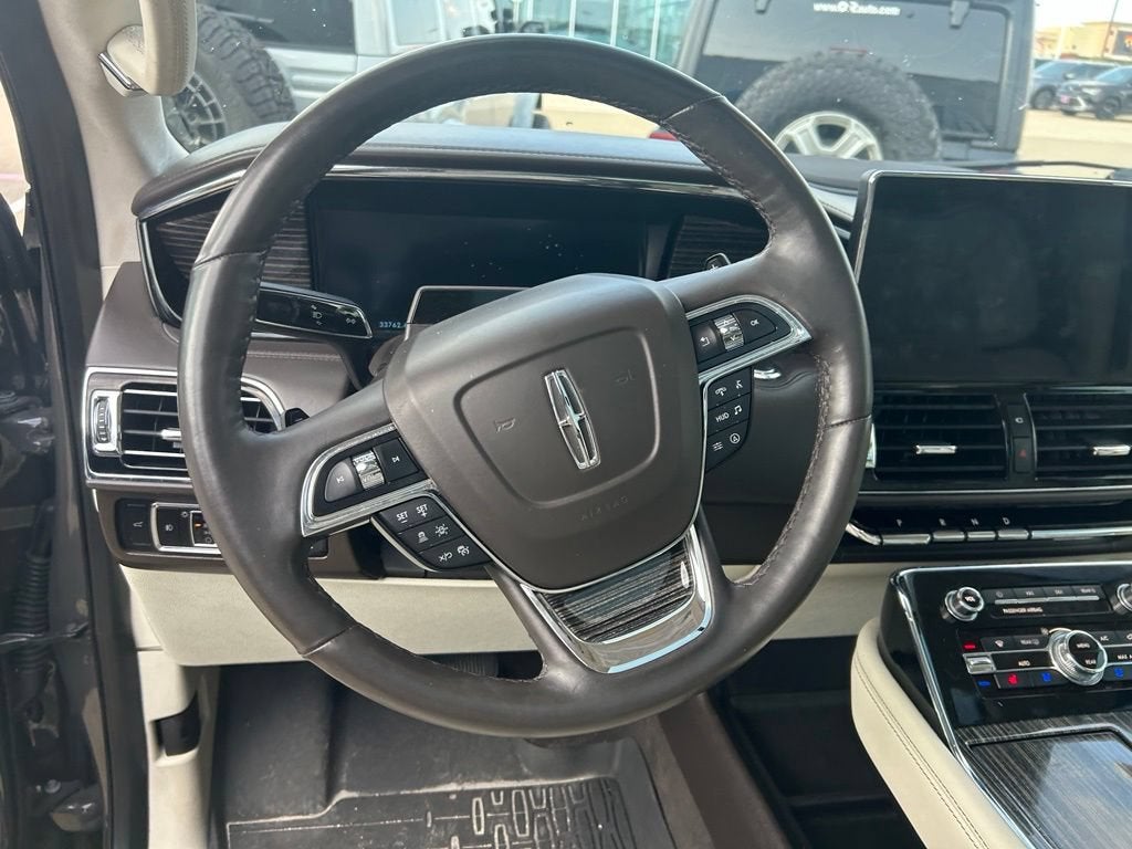2024 Lincoln Navigator L Black Label