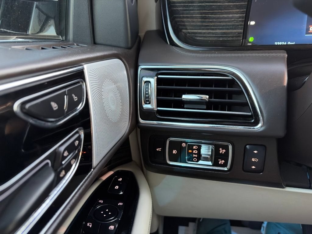2024 Lincoln Navigator L Black Label
