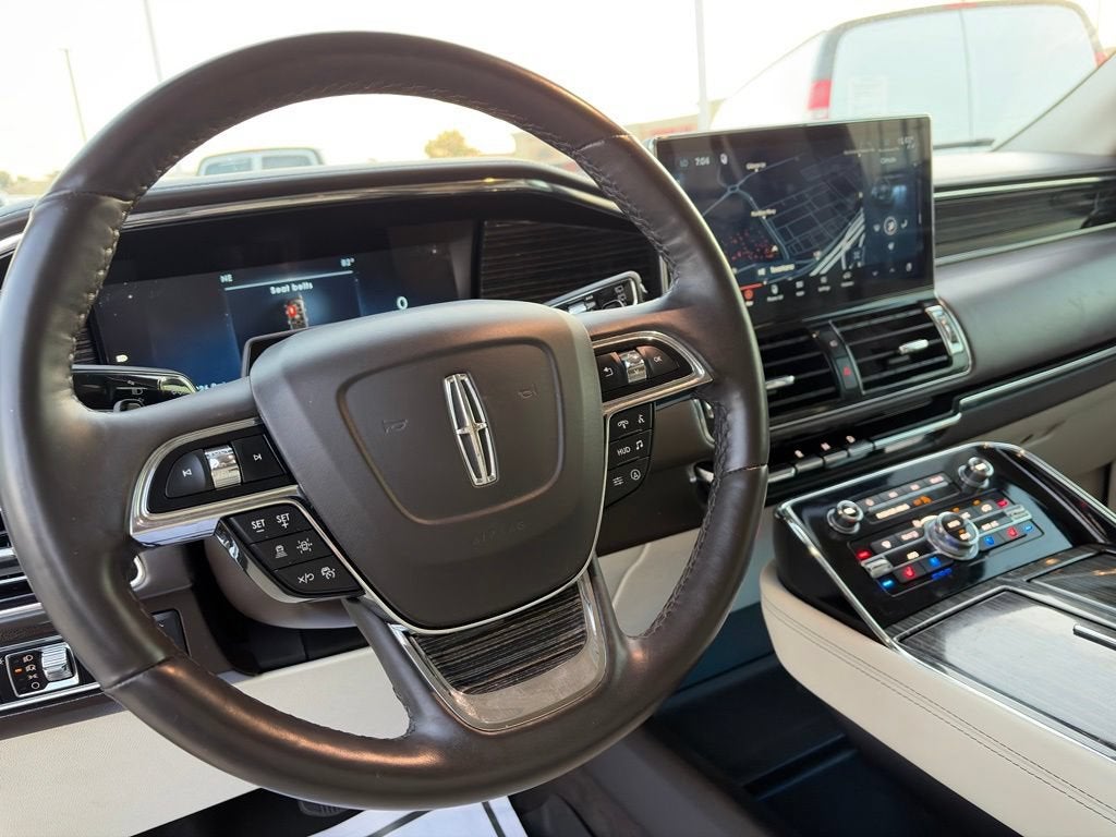 2024 Lincoln Navigator L Black Label