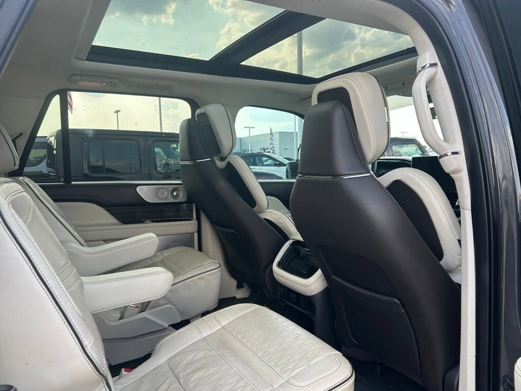 2024 Lincoln Navigator L Black Label