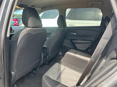 2025 Nissan Rogue SV FWD