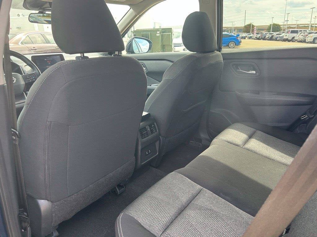 2025 Nissan Rogue SV FWD