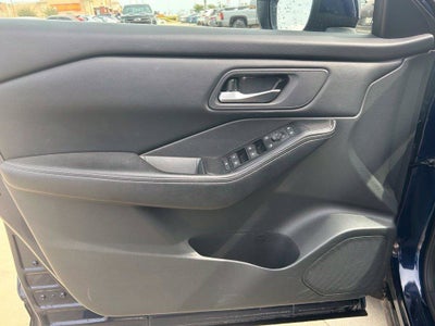 2025 Nissan Rogue SV FWD