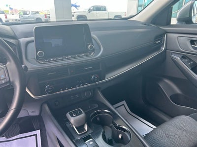 2025 Nissan Rogue SV FWD