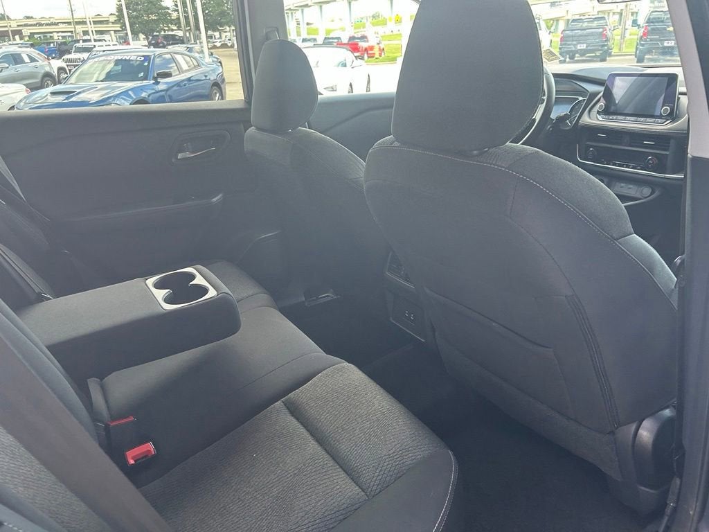 2025 Nissan Rogue SV FWD