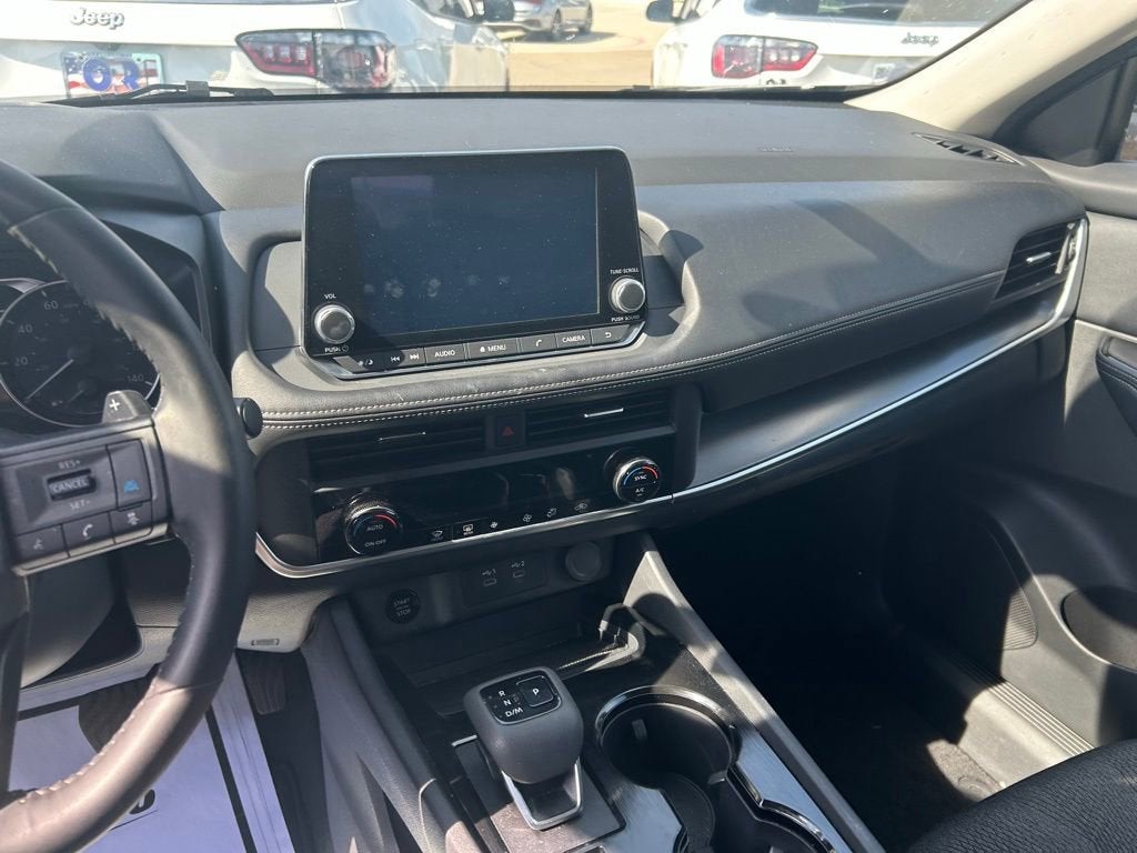 2025 Nissan Rogue SV FWD