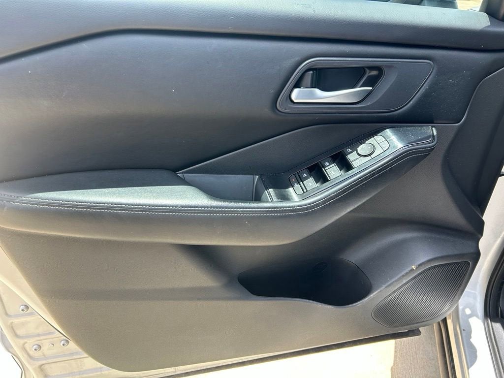 2025 Nissan Rogue SV FWD