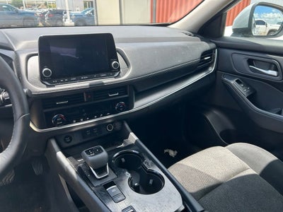 2025 Nissan Rogue SV FWD