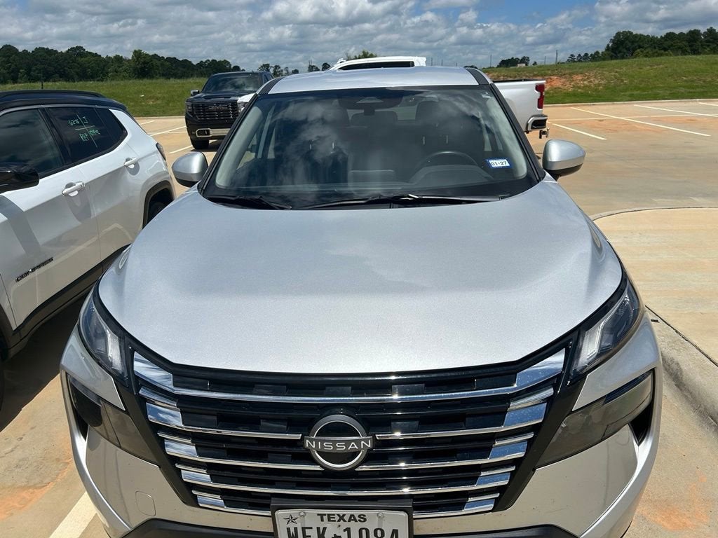 2025 Nissan Rogue SV FWD