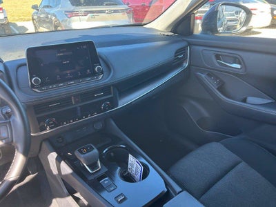2025 Nissan Rogue SV FWD