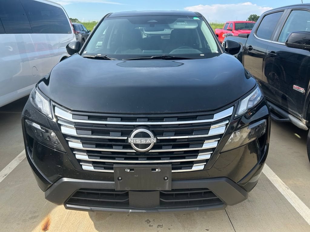 2025 Nissan Rogue SV FWD