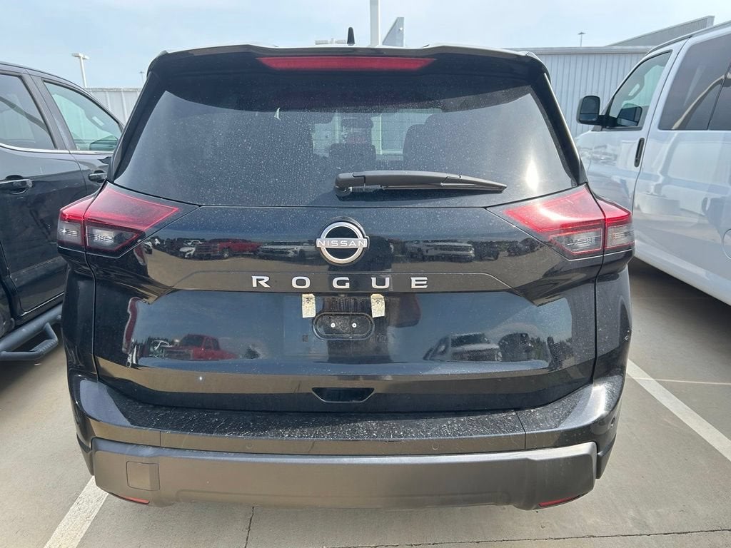 2025 Nissan Rogue SV FWD