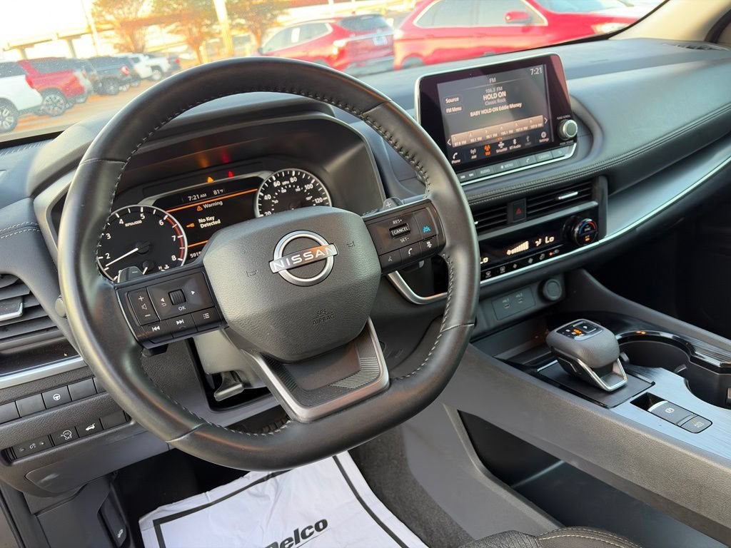 2025 Nissan Rogue SV
