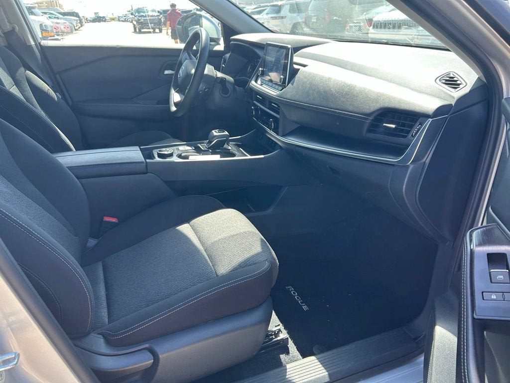 2025 Nissan Rogue SV Intelligent AWD