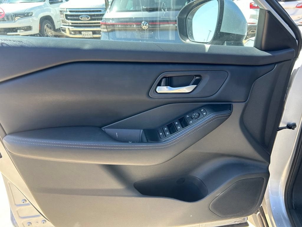 2025 Nissan Rogue SV Intelligent AWD