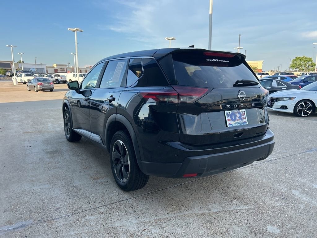 2025 Nissan Rogue SV