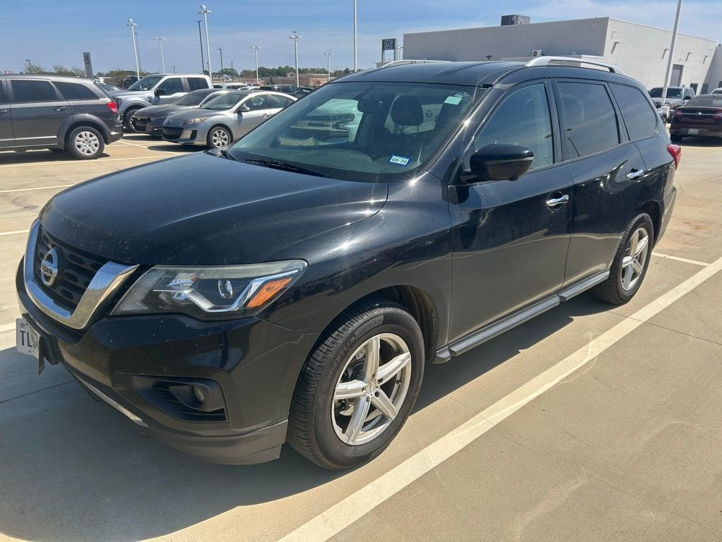 2019 Nissan Pathfinder SL