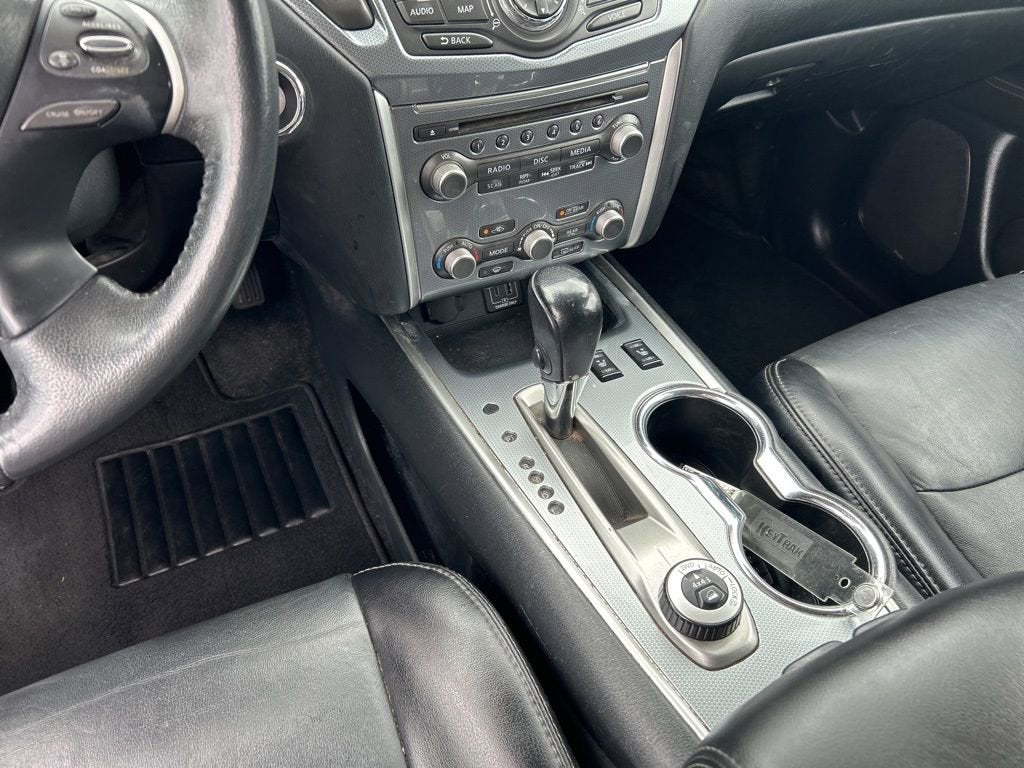 2019 Nissan Pathfinder SL