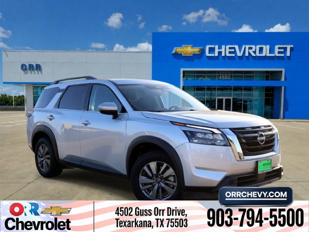 2025 Nissan Pathfinder SV FWD